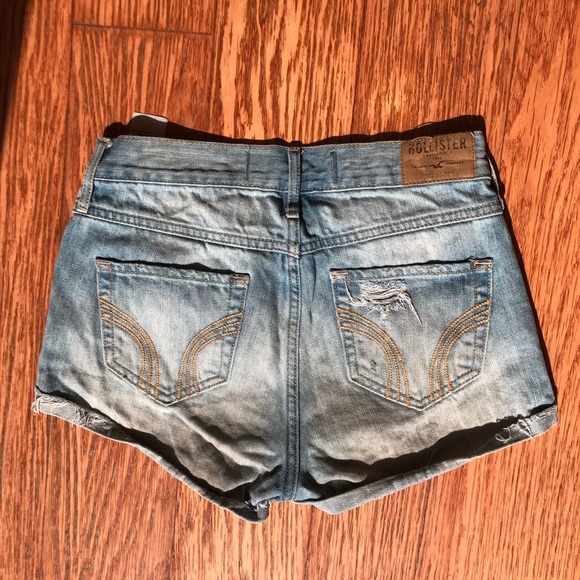 Jean Shorts - Picture 2 of 3